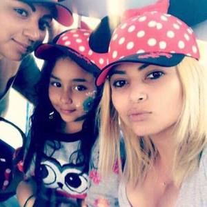 Meet your Posher, Andrea